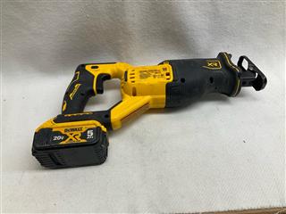 DEWALT DCS382